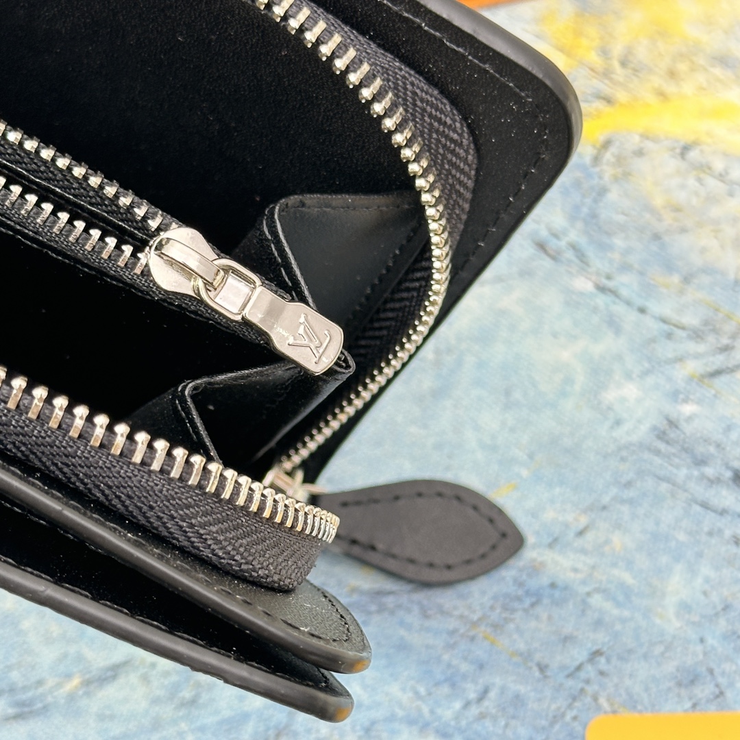 Leather long wallet colors