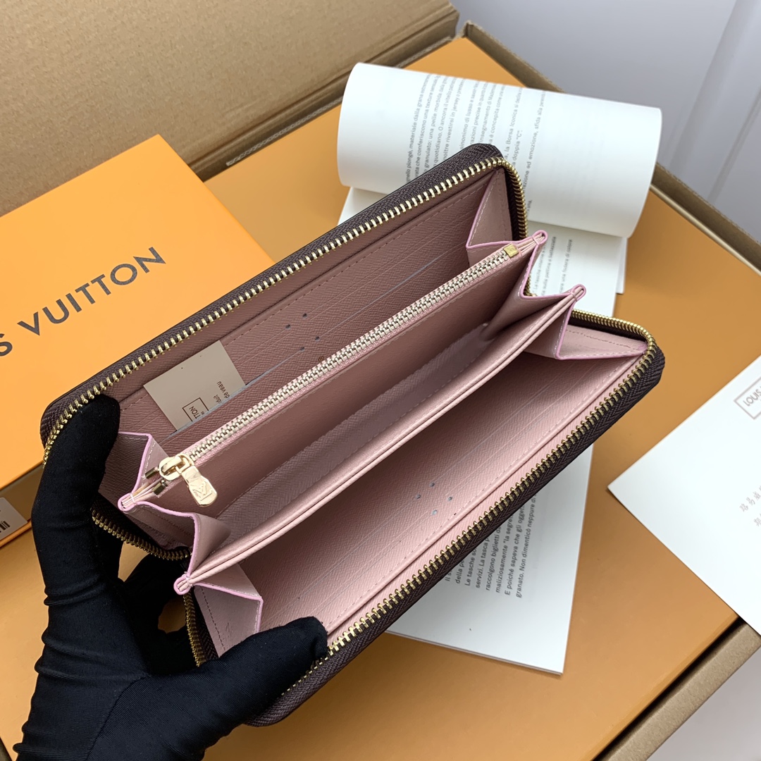 ルイ・ヴィトン Zippyラウンドファスナー財布 旅行スタイル