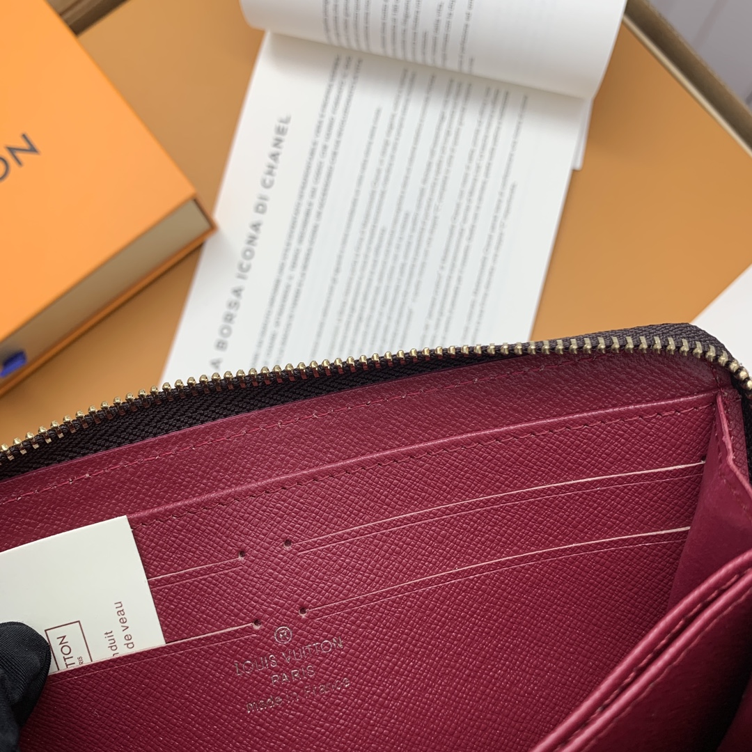 ルイ・ヴィトン Zippyラウンドファスナー財布 紫紅色