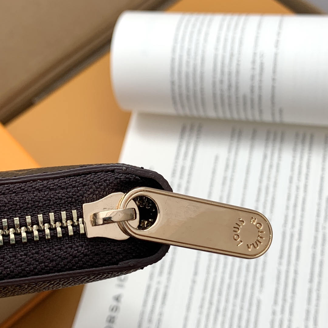 ルイ・ヴィトン Zippyラウンドファスナー財布 老花配赤