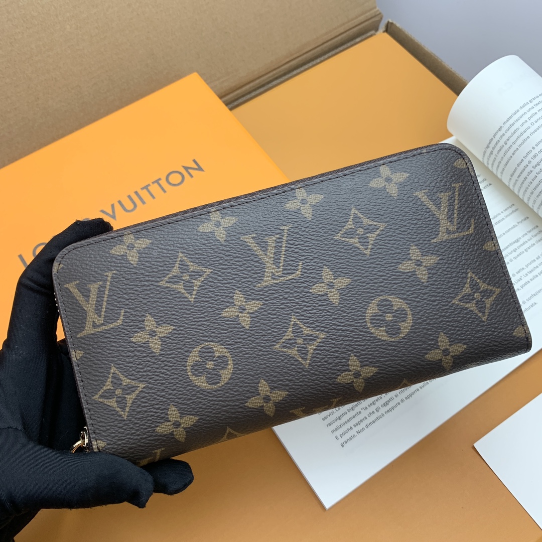 ルイ・ヴィトン Zippyラウンドファスナー財布 旅行スタイル