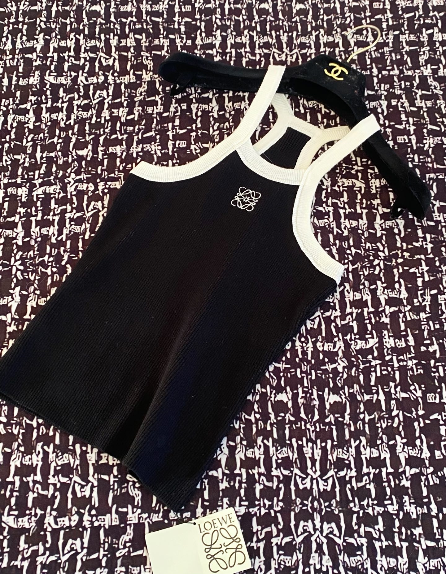 NO:315296,—New style is on sale—Early spring simple embroidered logo vest, upper body high-end fashion color code // 6,,alexander wang19860909—新款发售—  早春簡約刺繡logo背心 上身高級時尚 色碼 // 6,,alexander wang,Women's clothing