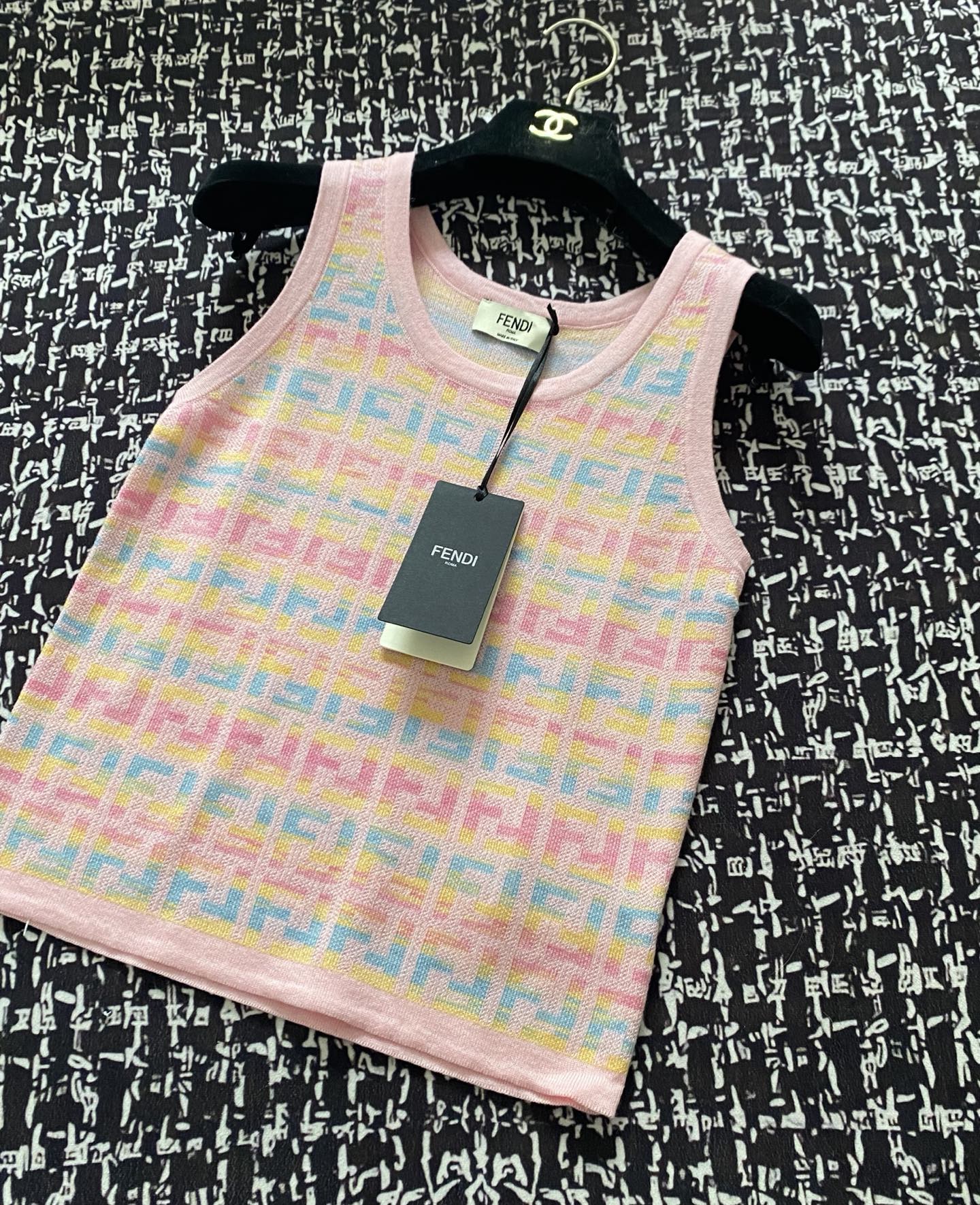 NO:330770,Old-flowered color two-color lace vest, slim fit, three-dimensional, fashionable and relaxing feeling on the upper body, size //,,alexander wang19860909老花彩色二色花边背心 修身版型立体 上身時尚鬆弛感 码数//,,alexander wang,Women's clothing