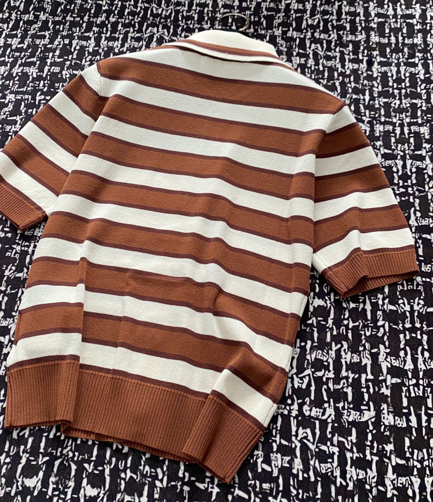 PRADA Striped Knit Cardigan with Embroidered Logo - Slim Fit, Chic Design 6 i1746617428298 9745 0 5