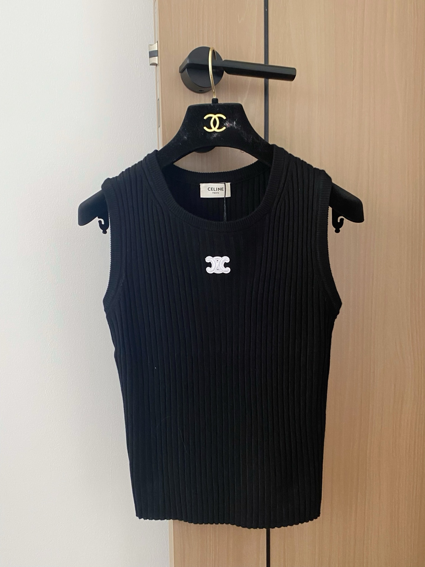 NO:426847,New simple three-color vest, embellishment, high-end fashion, color, number of codes//,,alexander wang19860909新款 簡約三色背心 修饰点缀 上身高級時尚 色 码数//,,alexander wang,Women's clothing
