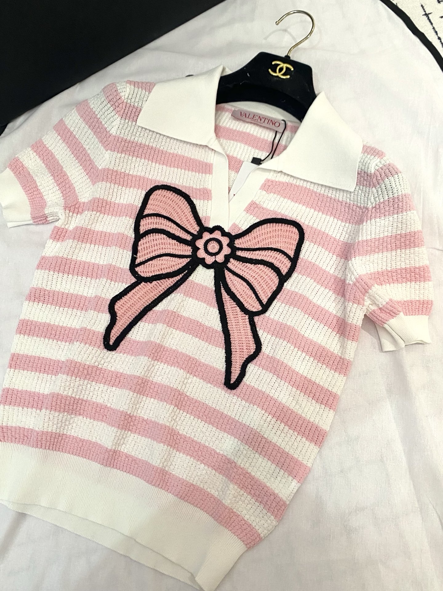 NO:438764,New Year's new two-color striped short sleeves, bow logo embellishment, fashionable and relaxing feeling on the upper body, color code //, T-shirt, alexander wang19860909年新款二色条纹短袖 蝴蝶结logo修饰点缀 上身時尚鬆弛感 色碼 //,,T-shirt,alexander wang,Women's clothing