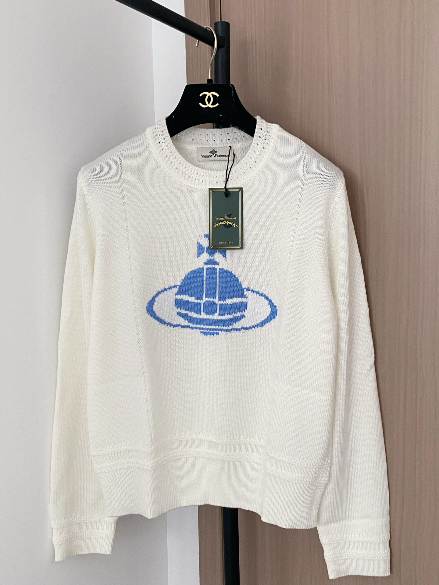 NO:468316,New two-color long-sleeved pattern Saturn embellishes, high-end and fashionable upper body, super slim! Color code //,alexander wang19860909新款二色长袖 图案土星修饰点缀 上身高級時尚超級显瘦！色碼 //,,alexander wang,Women's clothing