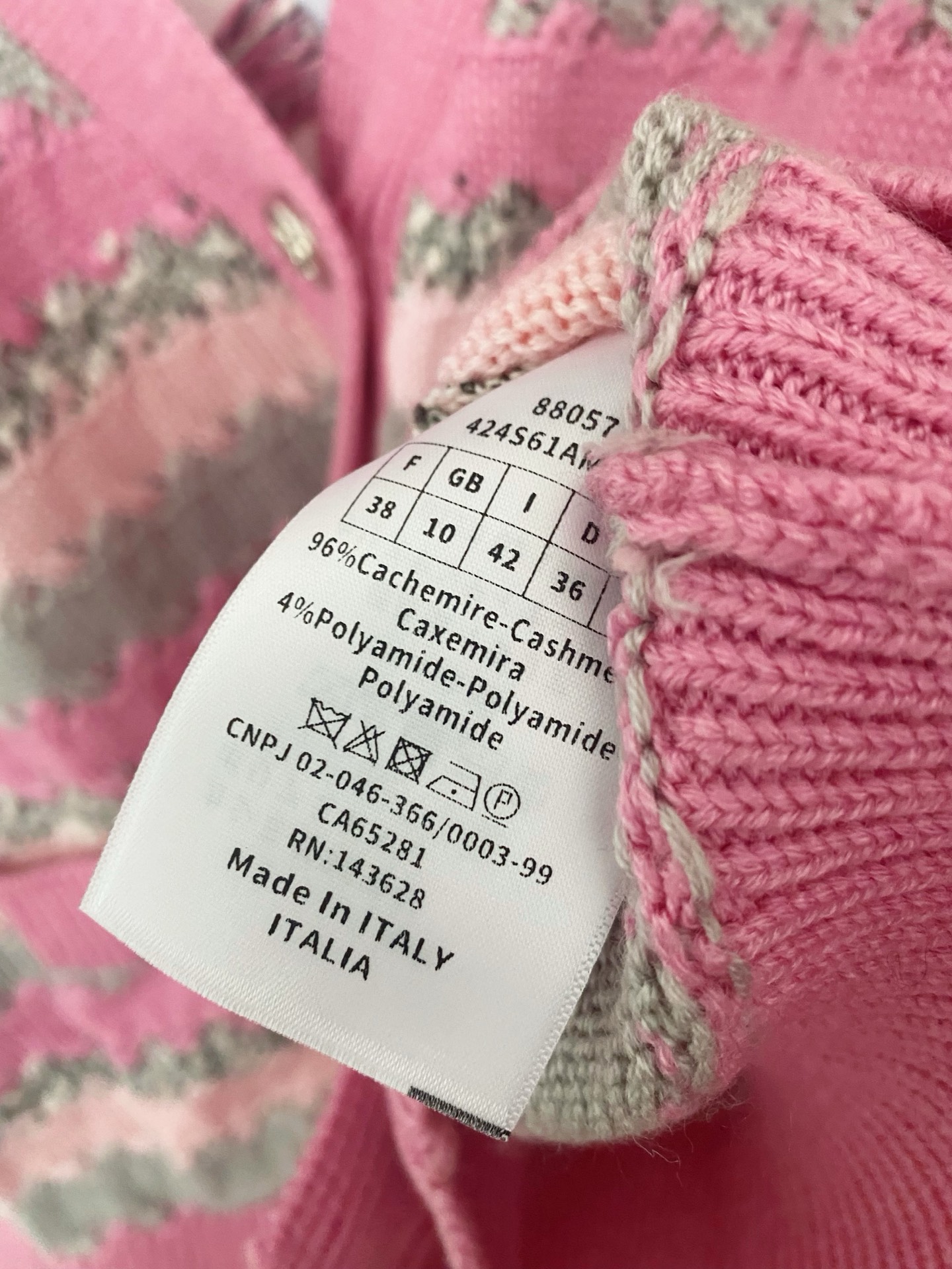 Elegant Chanel Striped Knit Cardigan with V-Neck and Logo Details 9 i1756359500305 8857 0 7