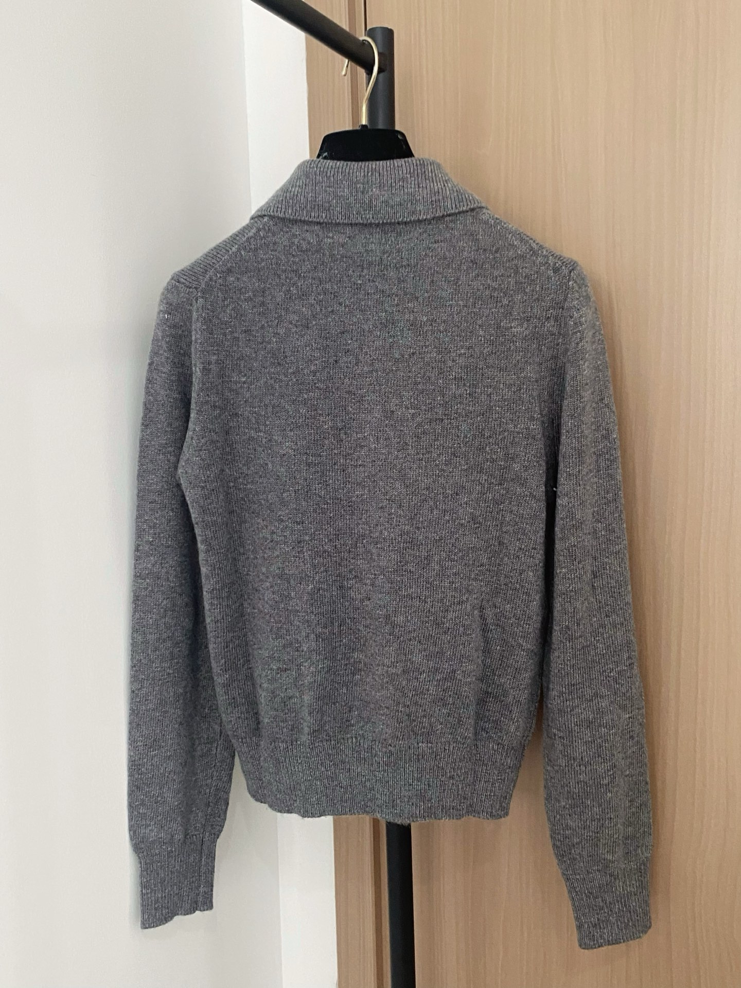 Miu Miu Women's Gray Long Sleeve Polo Shirt with Logo 7 i1756530409015 8110 0 5