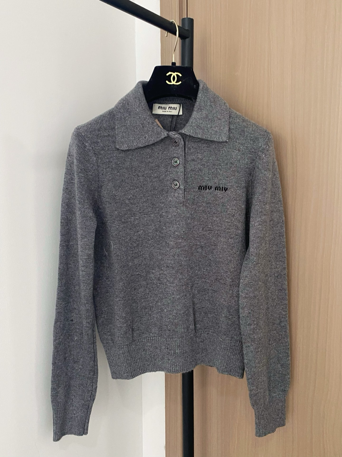 Miu Miu Women's Gray Long Sleeve Polo Shirt with Logo 2 i1756530409030 171 0 0