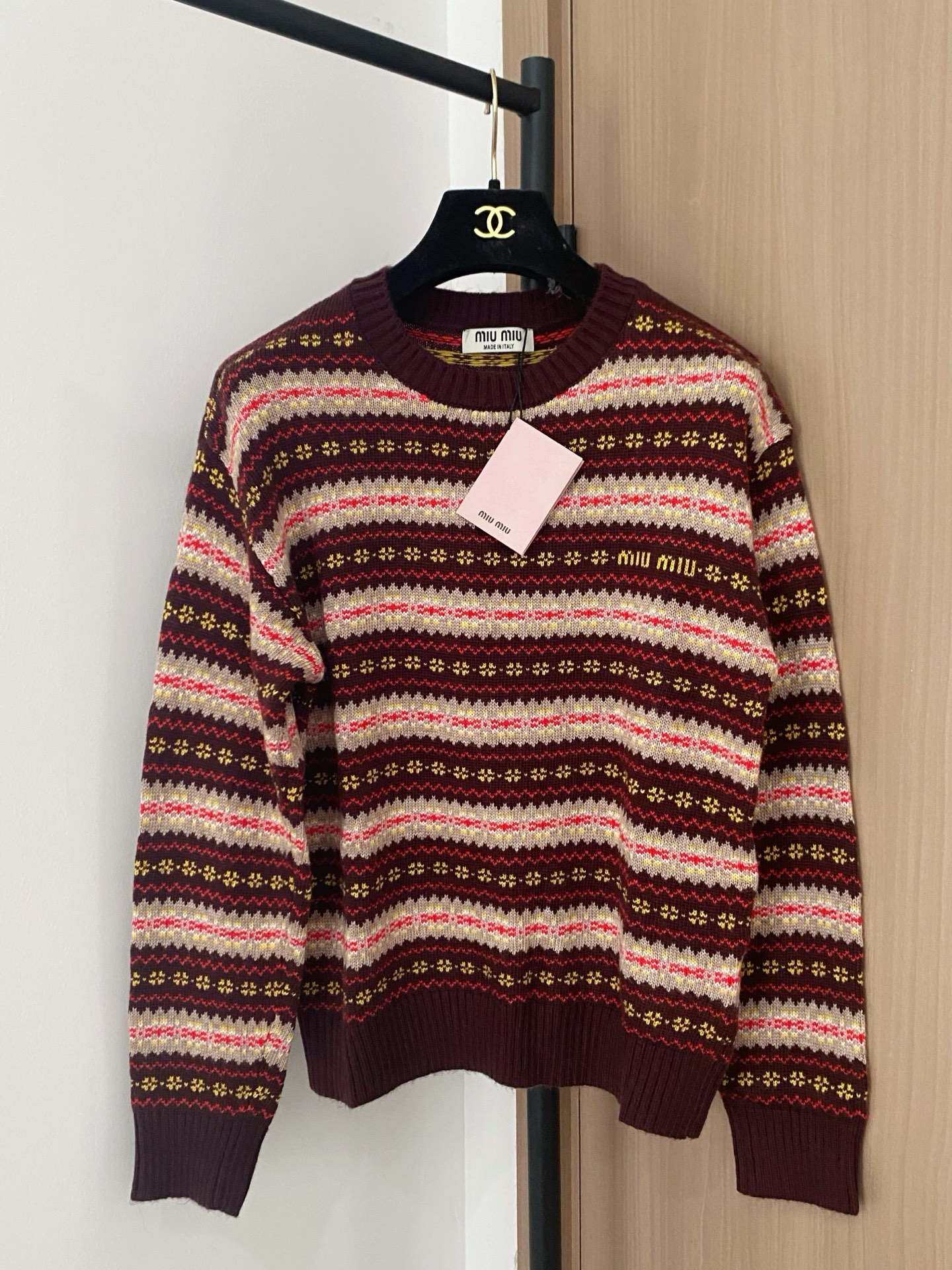 NO:489599,New two-color long-sleeved logo embellishment and decoration, slim and versatile color code //,,alexander wang19860909新款 二色长袖 logo点缀修饰 上身显瘦百搭 色碼 //,,alexander wang,Women's clothing