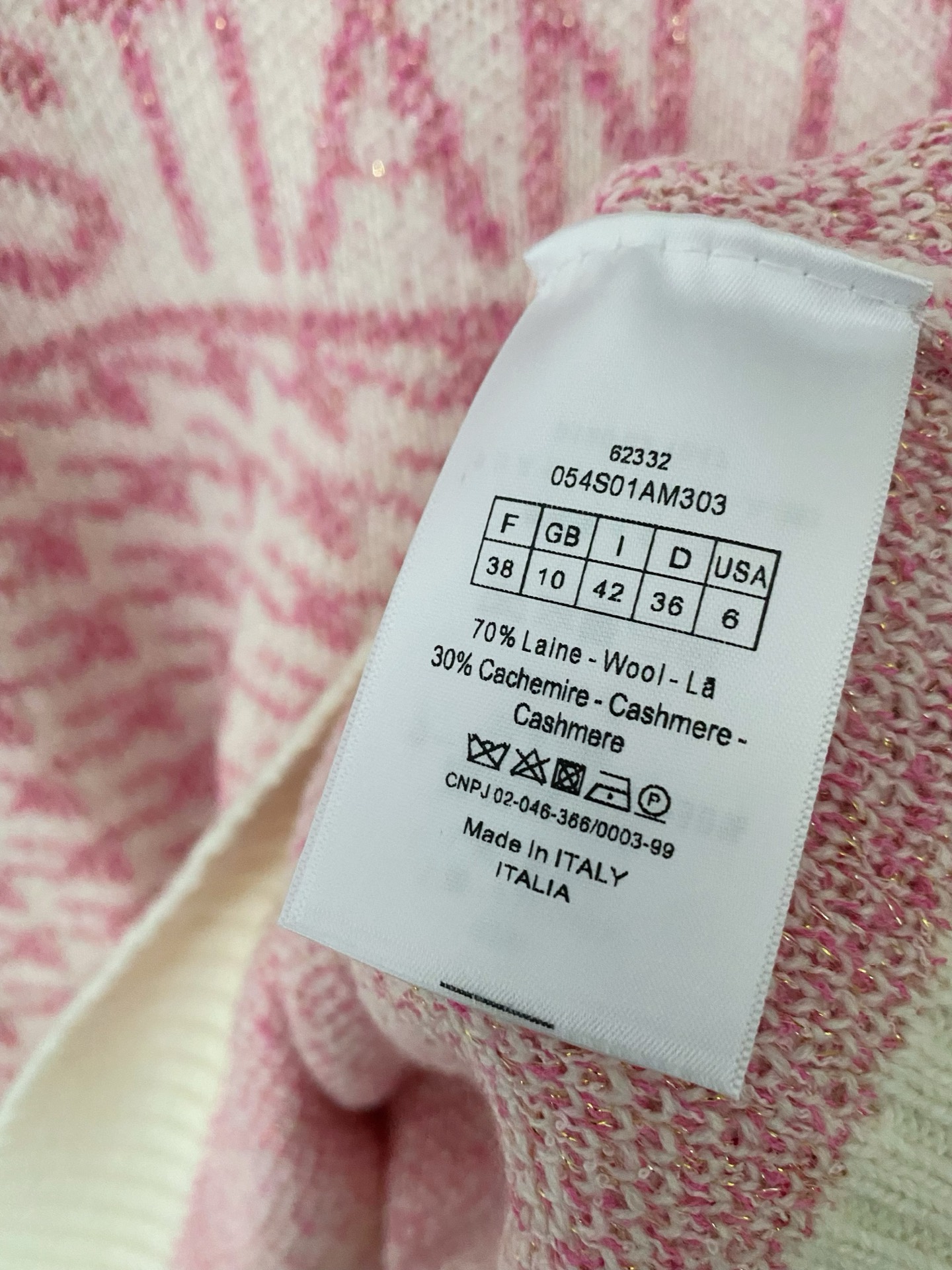 𝐃𝐢𝐨𝐫 𝟐𝟓新款 二色长袖 logo图案点缀修饰 上身顯瘦時尚 𝟐色𝟑碼 𝟑𝟔/𝟑𝟖/𝟒𝟎