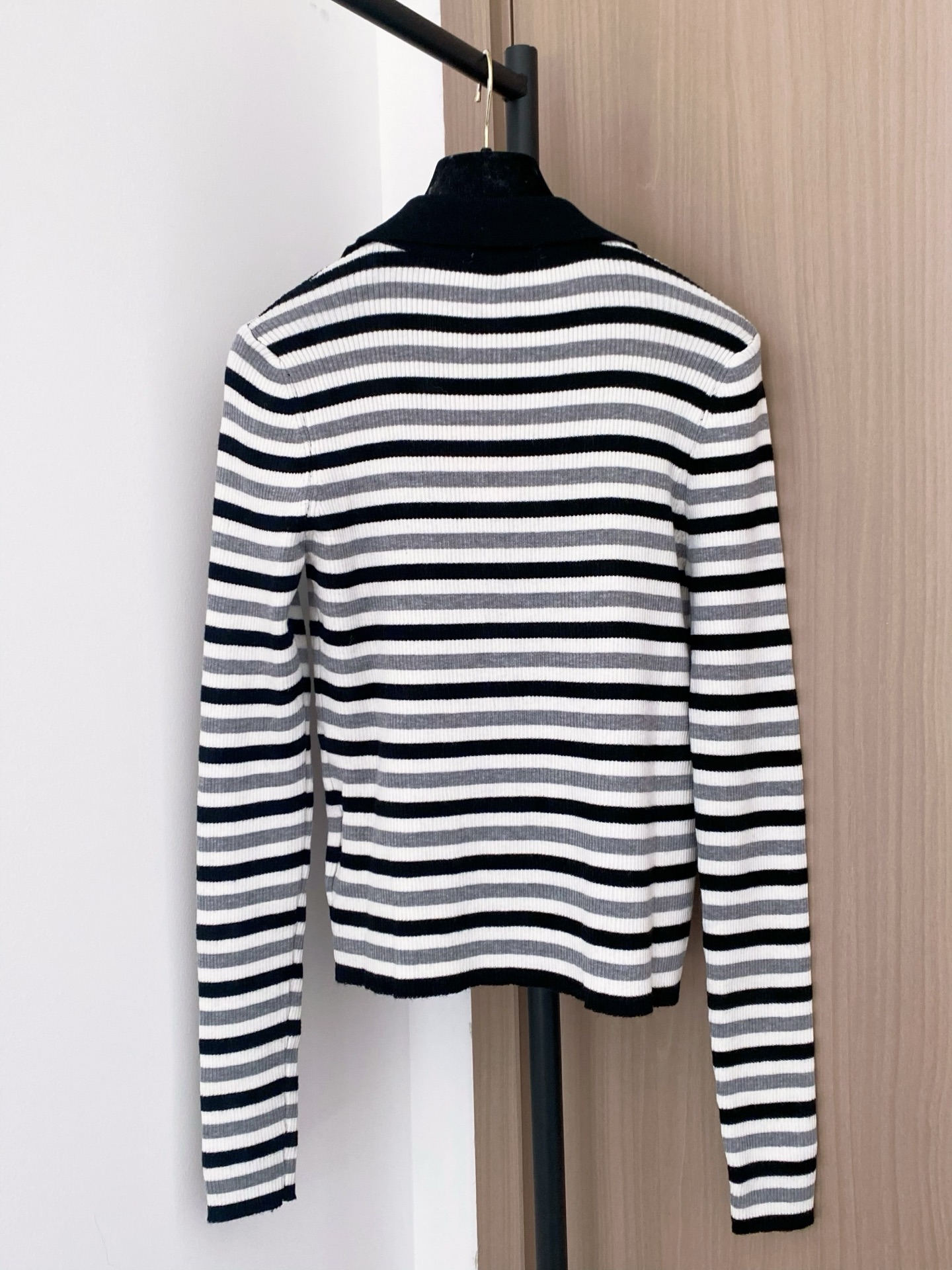 i1757873815049 124 0 7