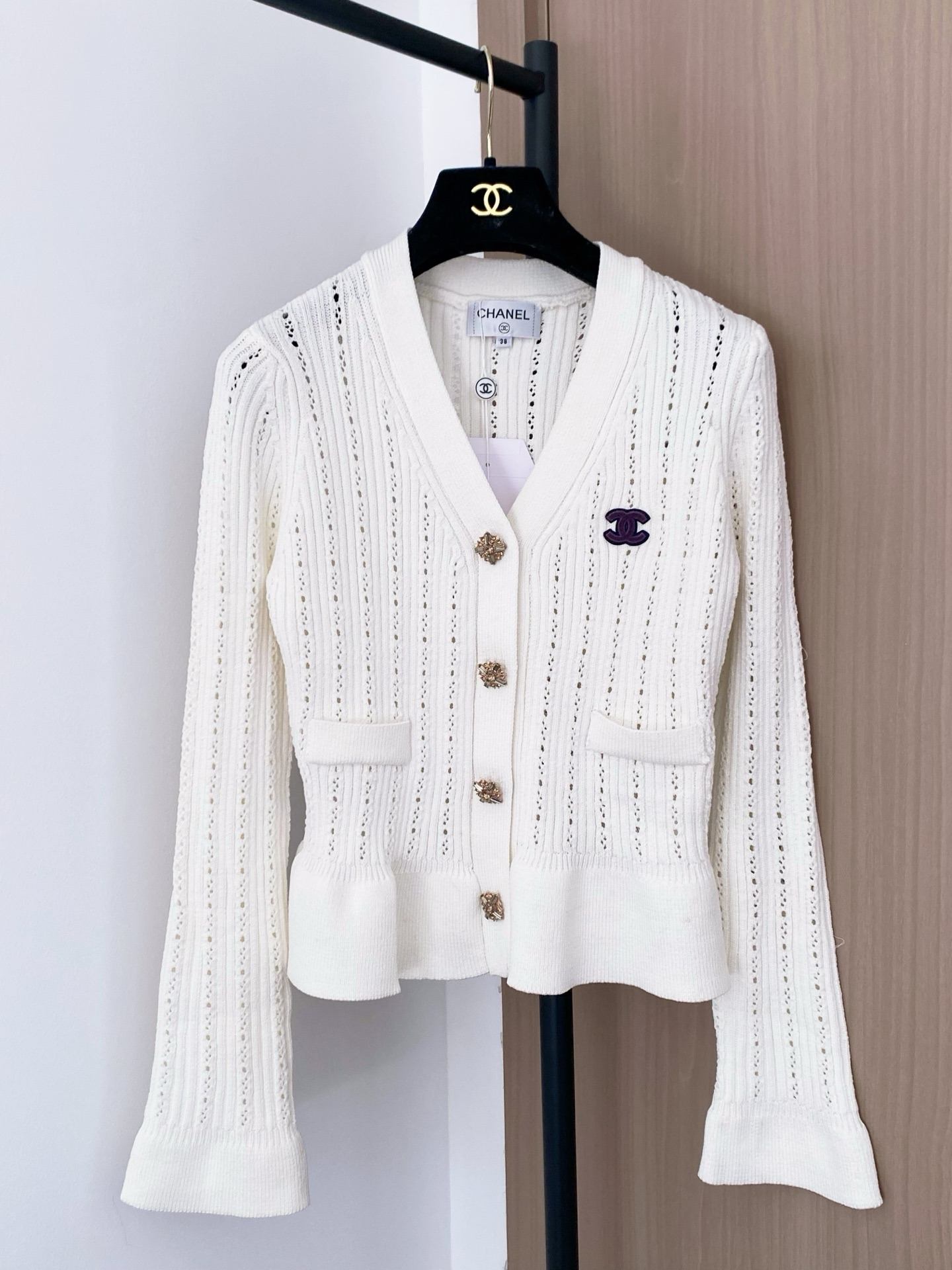 Chanel 25 New Women's Cardigan Breathable Fabric Logo Pattern Embellishment