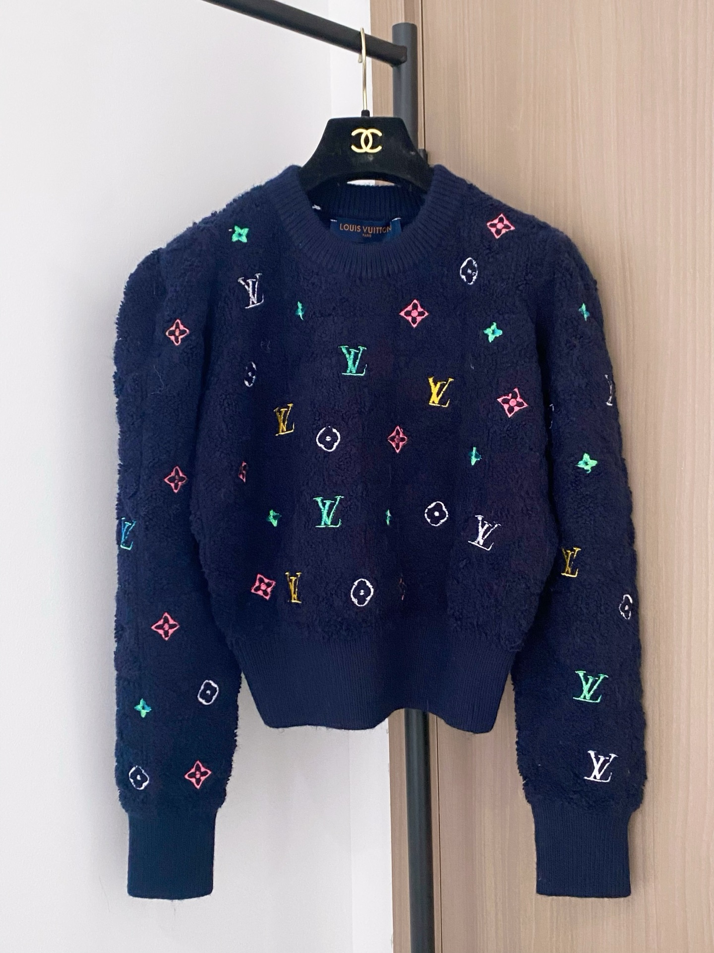 Pull Louis Vuitton à Manches Longues et Logo Fleuri Coloré