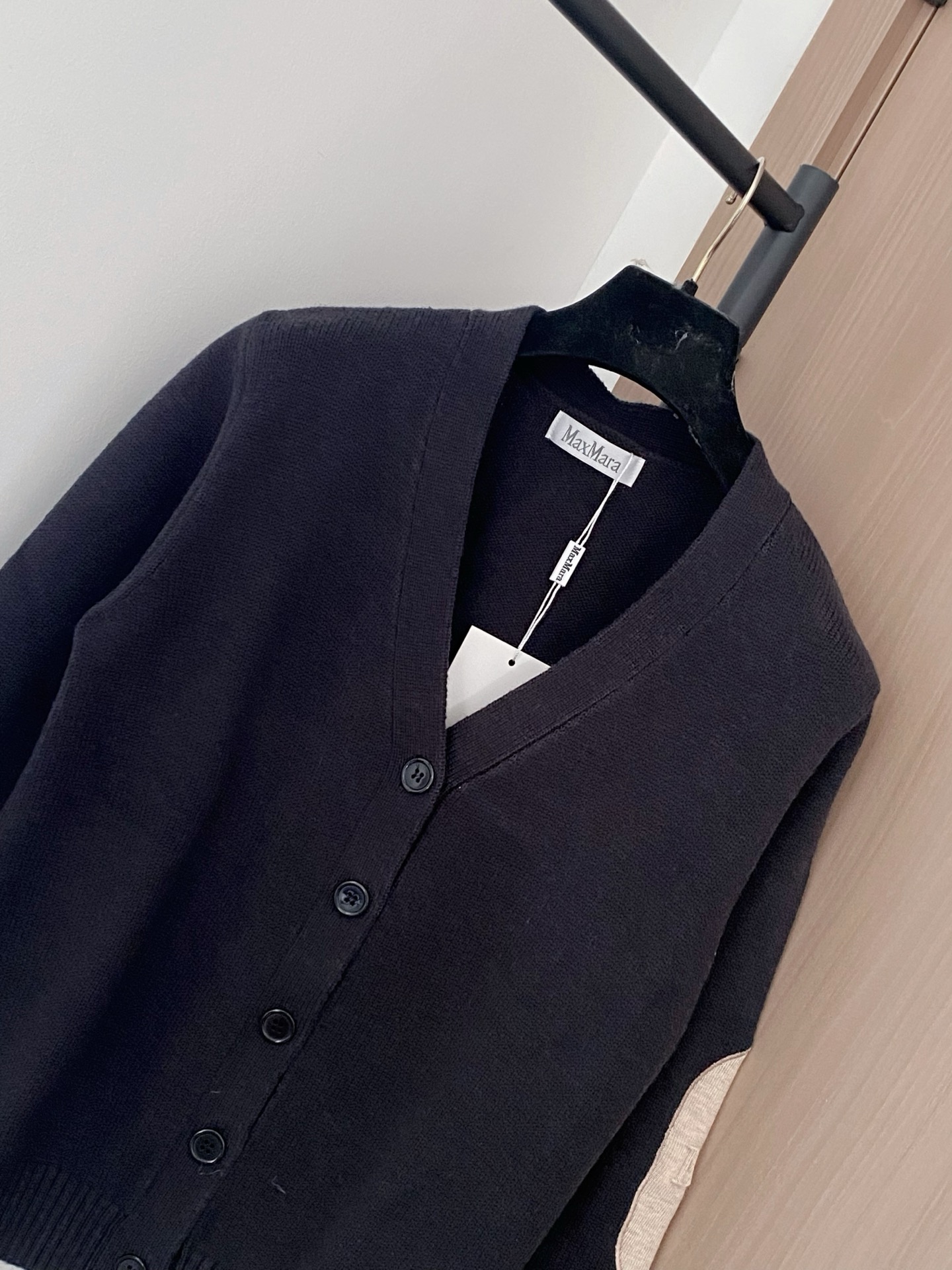 i1757876084595 4996 0 2