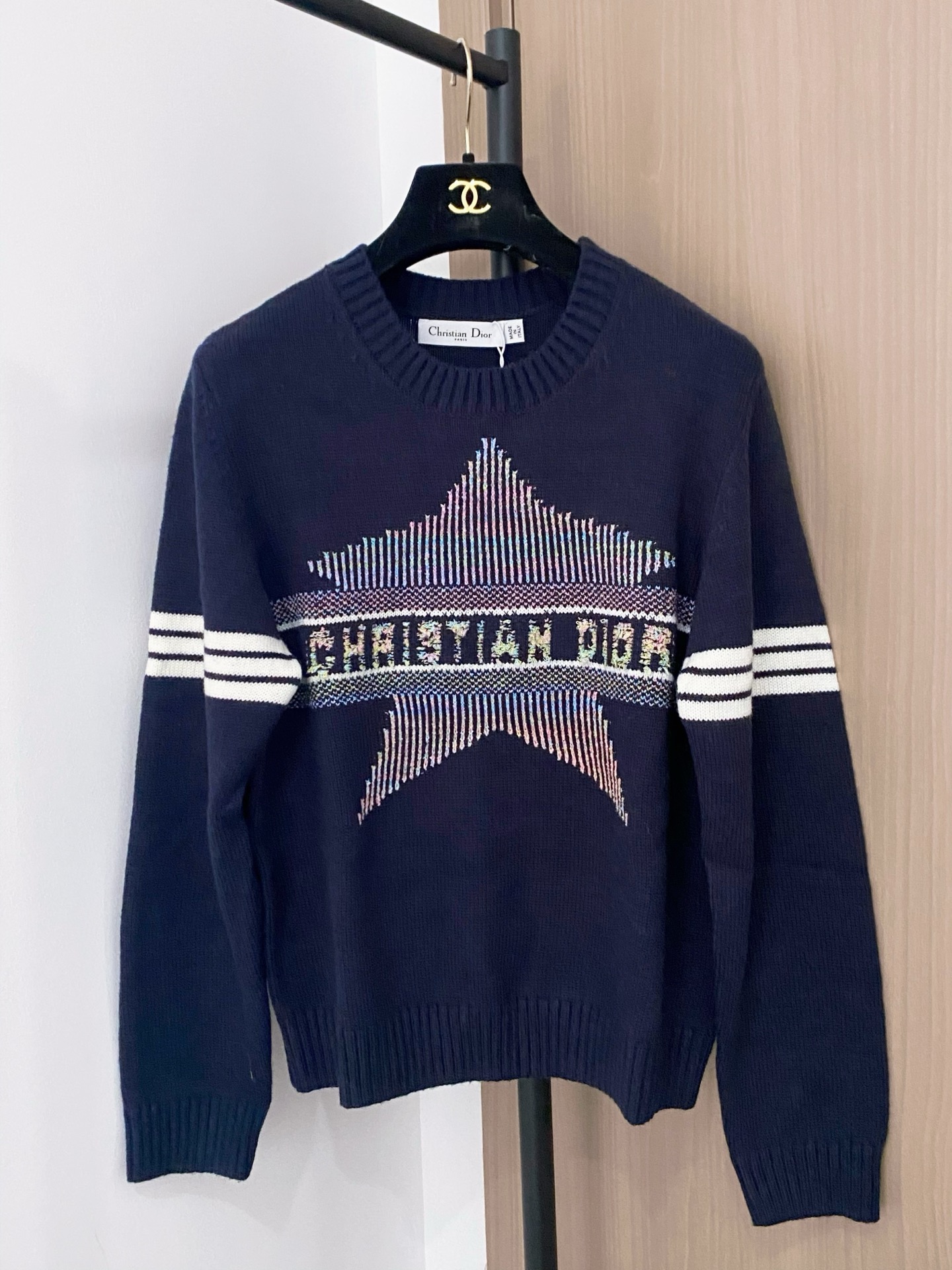 𝐃𝐢𝐨𝐫 𝟐𝟓新款 二色长袖 logo图案点缀修饰 上身顯瘦時尚 𝟐色𝟑碼 𝟑𝟔/𝟑𝟖/𝟒𝟎