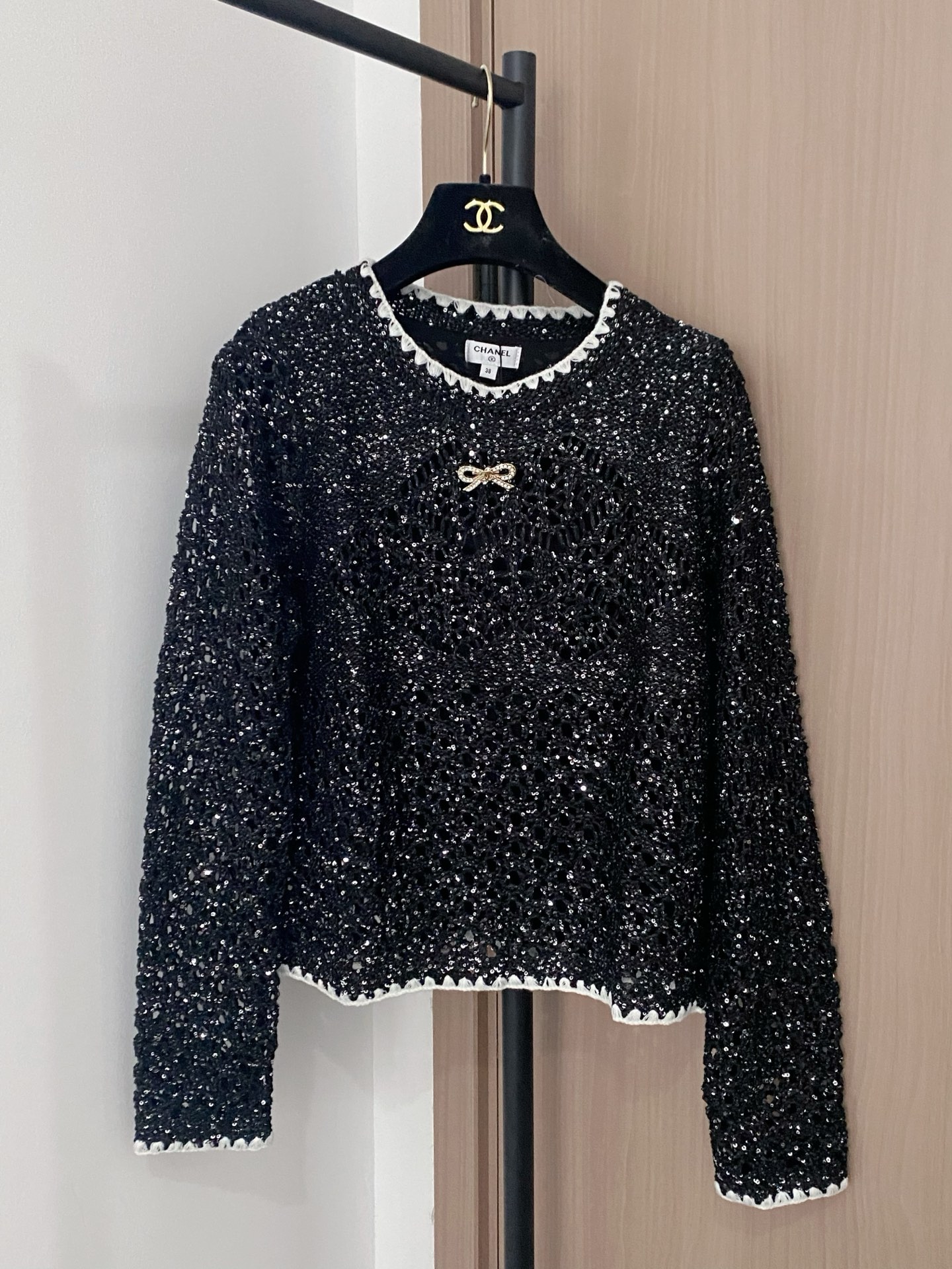 NO:507838,New long-sleeved fabric breathable and logo pattern embellishment! High-end atmosphere on the upper body color code //, alexander wang19860909新款长袖 面料透气 logo图案修饰点缀！上身高级氛围感 色碼 //,,alexander wang,Women's clothing