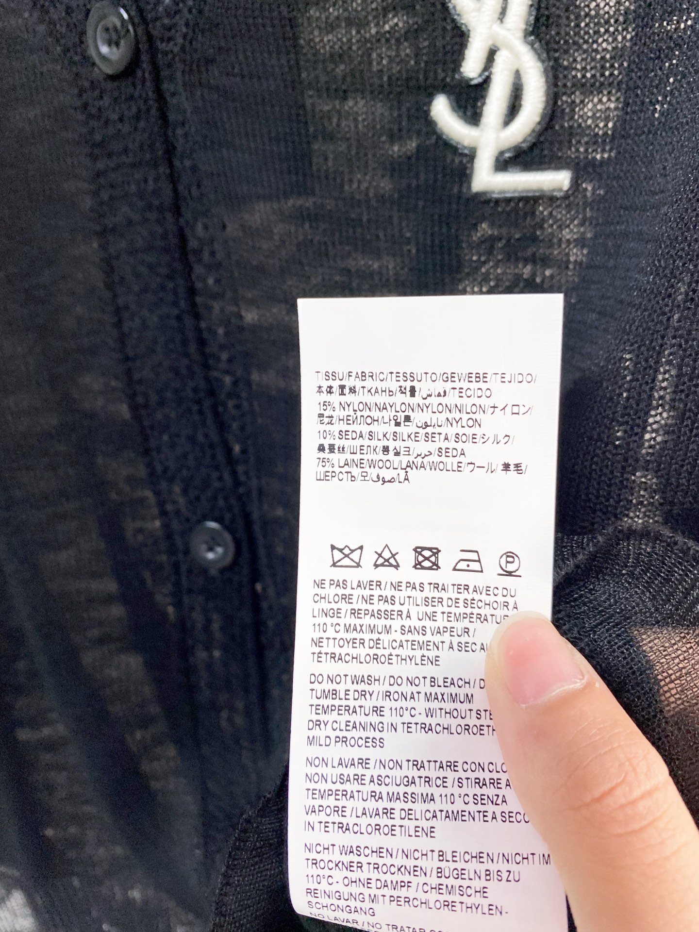 🛒—新款发售— 𝐘𝐒𝐋 新款二色开衫 高級時尚精品 精美logo高级点缀 上身显瘦舒适 𝟐色𝟑碼 𝟑𝟔/