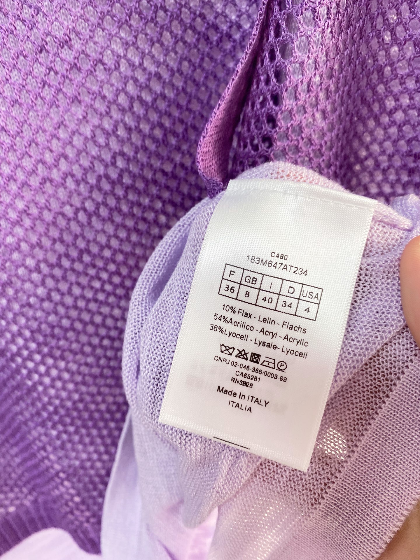 🛒—新款发售— 𝐃𝐢𝐨𝐫 新款 二色短袖 logo图案点缀修饰 上身顯瘦時尚 𝟐色𝟑碼 𝟑𝟔/𝟑𝟖/𝟒𝟎