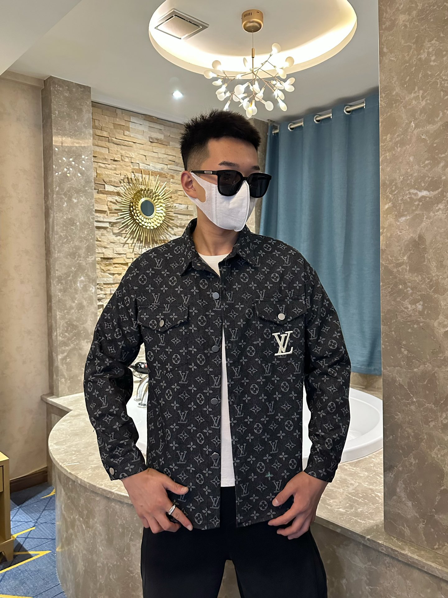 Louis Vuitton Clothing Coats & Jackets Windbreaker Fall/Winter Collection Fashion Casual