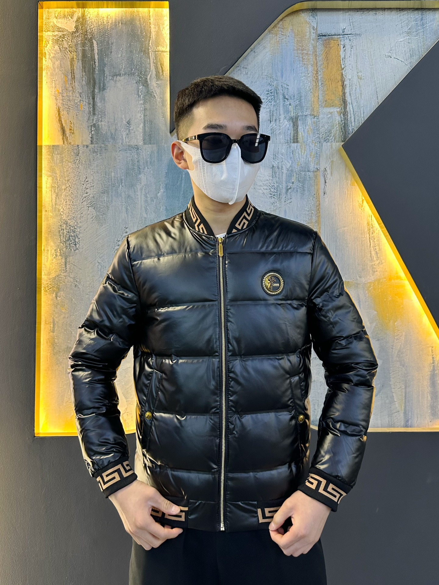 Versace Buy Clothing Down Jacket White Duck Down Fall/Winter Collection