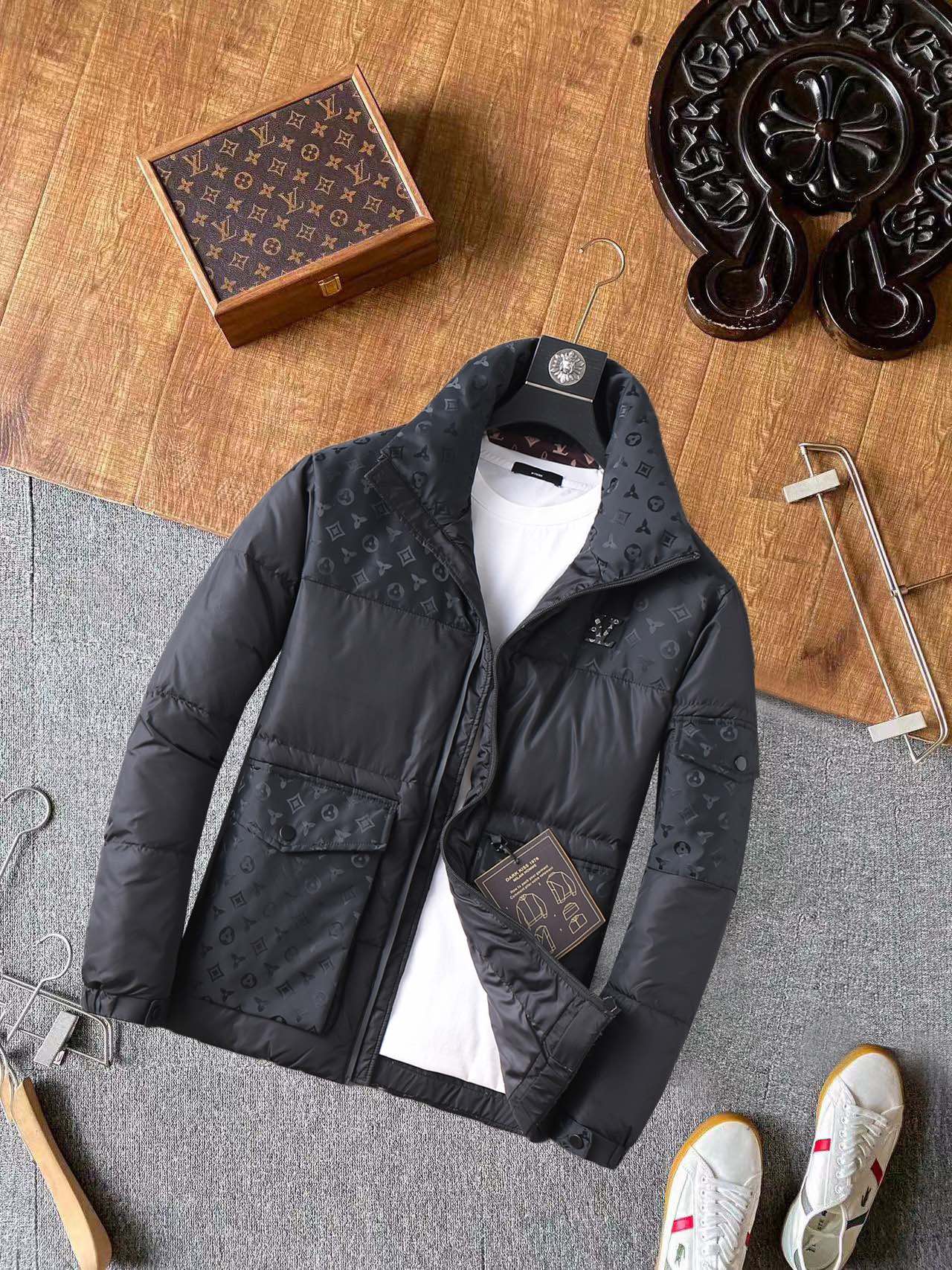 Louis Vuitton Perfect
 Clothing Coats & Jackets Cotton Down Winter Collection