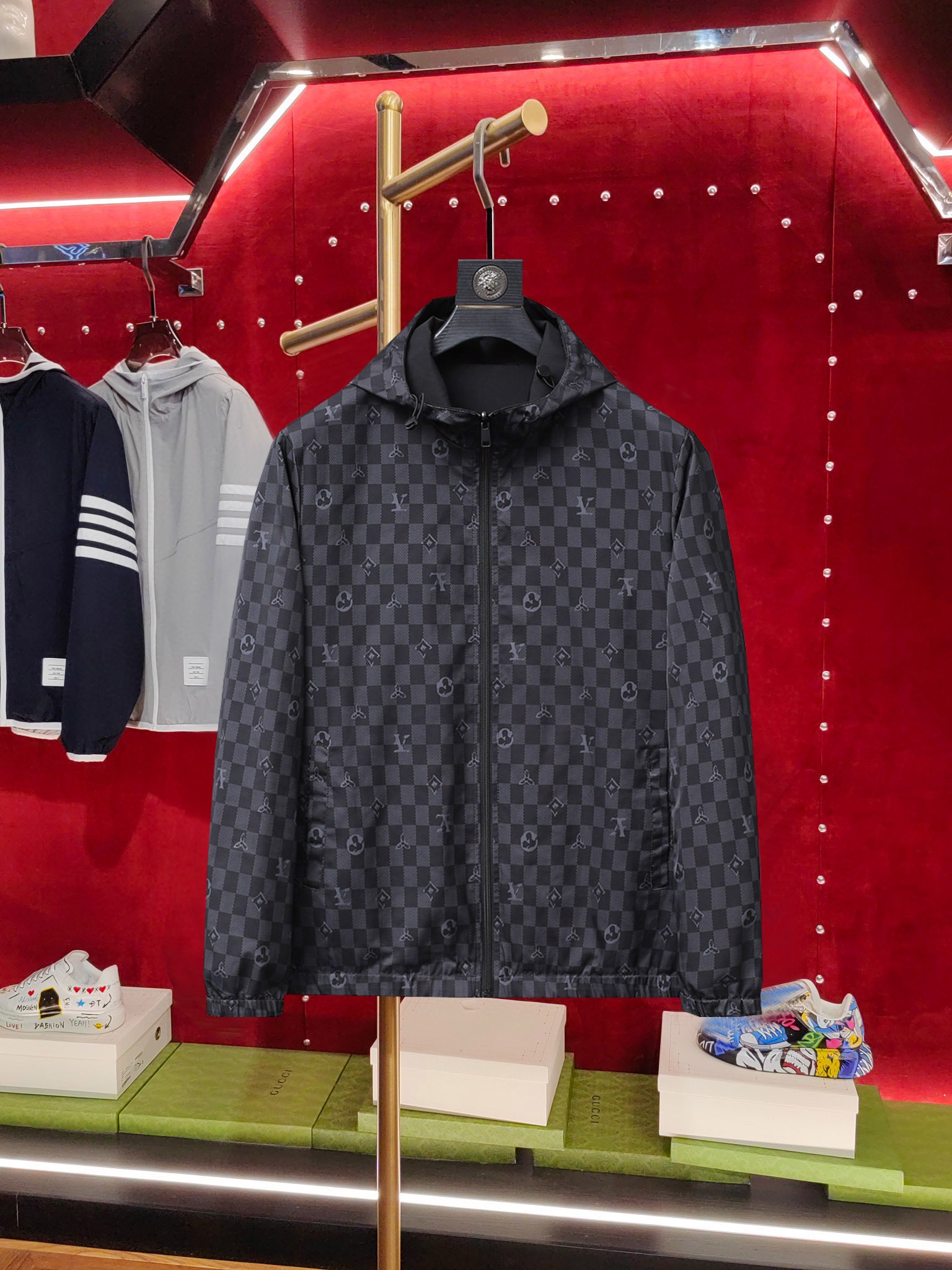 Louis Vuitton Vlekkeloos
 Kleding Jas &Jassen Mannen Lentecollectie Casual