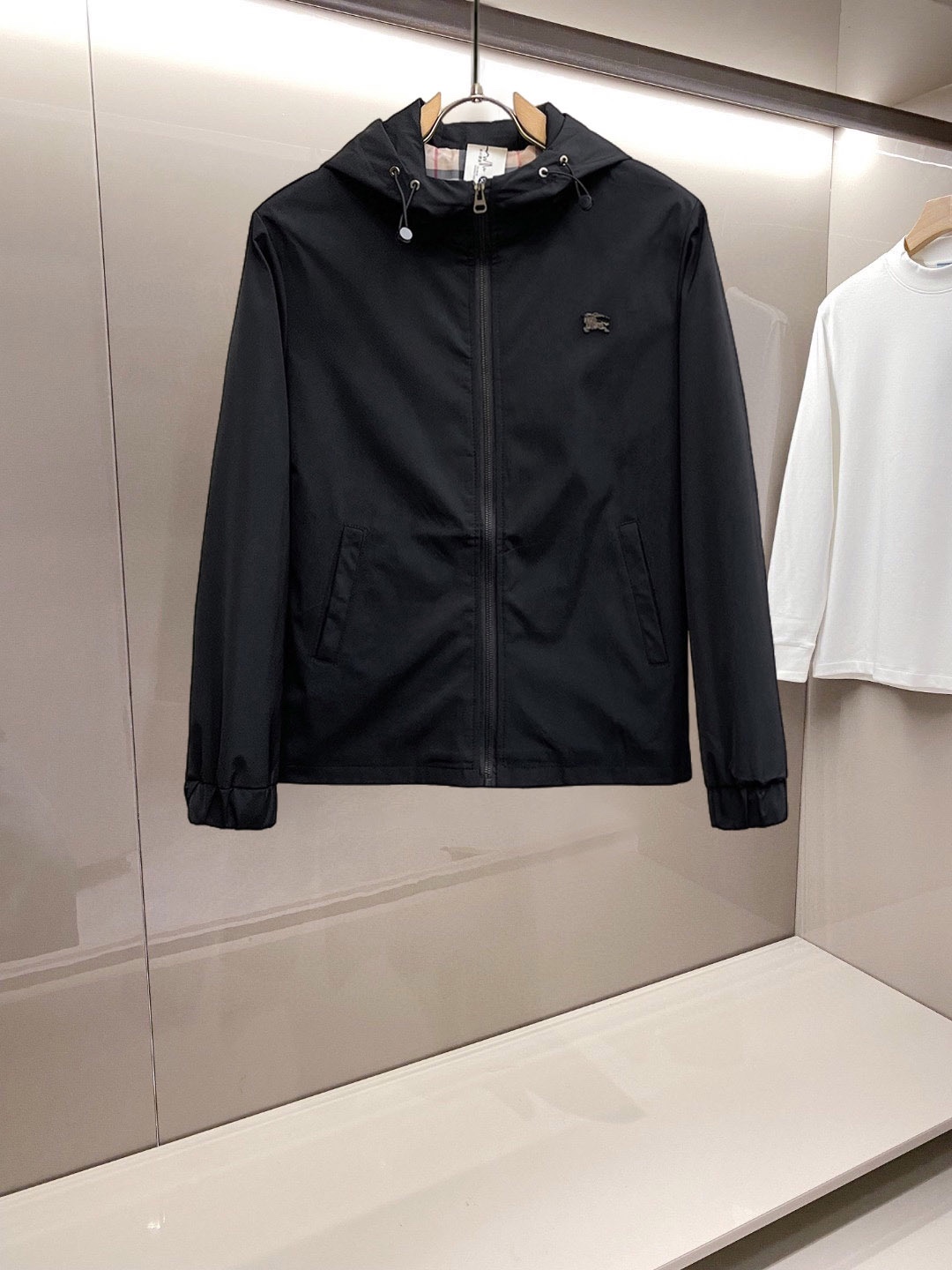 P280 Burberry 2026 primavera y otoño nueva y elegante chaqueta informal, tejidos técnicos originales importados, parte …