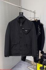 Lo stesso paragrafo del sito ufficiale di Prada, sarà rilasciato in anticipo! 2024SS AUTUNGA E INVERNO NUOVA GIACCHE MUSAGGIO, la versione originale a tre standard completa ad alta end! Con un cappello nascosto, il tessuto con banco personalizzato è traspirante e confortevole, i dettagli sono impeccabili e il concetto di design dell'elemento del marchio si riflette in alta qualità. La sensazione è delicata e morbida! Mostra il taglio del tempo libero, la versione della parte superiore del corpo è superba! Numero di codici: m ~ 3xl, il massimo indossare 200 libbre, altezza e peso di ordinazione e segnalazione 1 Lo stesso paragrafo del sito ufficiale di Prada, sarà rilasciato in anticipo! 2024SS AUTUNGA E INVERNO NUOVA GIACCHE MUSAGGIO, la versione originale a tre standard completa ad alta end! Con un cappello nascosto, il tessuto con banco personalizzato è traspirante e confortevole, i dettagli sono impeccabili e il concetto di design dell’elemento del marchio si riflette in alta qualità. La sensazione è delicata e morbida! Mostra il taglio del tempo libero, la versione della parte superiore del corpo è superba! Numero di codici: m ~ 3xl, il massimo indossare 200 libbre, altezza e peso di ordinazione e segnalazione