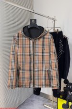 Lo stesso paragrafo del sito ufficiale di Burberry, sarà rilasciato in anticipo! 2024SS AUTUNGA E INVERNO NUOVA GIACCHE MUSAGGIO, la versione originale a tre standard completa ad alta end! Con un cappello nascosto, il tessuto con banco personalizzato è traspirante e confortevole, i dettagli sono impeccabili e il concetto di design dell'elemento del marchio si riflette in alta qualità. La sensazione è delicata e morbida! Mostra il taglio del tempo libero, la versione della parte superiore del corpo è superba! Numero di codici: m ~ 3xl, il massimo indossare 200 libbre, altezza e peso di ordinazione e segnalazione 1 Lo stesso paragrafo del sito ufficiale di Burberry, sarà rilasciato in anticipo! 2024SS AUTUNGA E INVERNO NUOVA GIACCHE MUSAGGIO, la versione originale a tre standard completa ad alta end! Con un cappello nascosto, il tessuto con banco personalizzato è traspirante e confortevole, i dettagli sono impeccabili e il concetto di design dell’elemento del marchio si riflette in alta qualità. La sensazione è delicata e morbida! Mostra il taglio del tempo libero, la versione della parte superiore del corpo è superba! Numero di codici: m ~ 3xl, il massimo indossare 200 libbre, altezza e peso di ordinazione e segnalazione