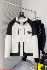 Lo stesso paragrafo del sito ufficiale di Prada, sarà rilasciato in anticipo! 2024SS AUTUNGA E INVERNO NUOVA GIACCHE MUSAGGIO, la versione originale a tre standard completa ad alta end! Con un cappello nascosto, il tessuto con banco personalizzato è traspirante e confortevole, i dettagli sono impeccabili e il concetto di design dell'elemento del marchio si riflette in alta qualità. La sensazione è delicata e morbida! Mostra il taglio del tempo libero, la versione della parte superiore del corpo è superba! Numero di codici: m ~ 3xl, il massimo indossare 200 libbre, altezza e peso di ordinazione e segnalazione 1 Lo stesso paragrafo del sito ufficiale di Prada, sarà rilasciato in anticipo! 2024SS AUTUNGA E INVERNO NUOVA GIACCHE MUSAGGIO, la versione originale a tre standard completa ad alta end! Con un cappello nascosto, il tessuto con banco personalizzato è traspirante e confortevole, i dettagli sono impeccabili e il concetto di design dell’elemento del marchio si riflette in alta qualità. La sensazione è delicata e morbida! Mostra il taglio del tempo libero, la versione della parte superiore del corpo è superba! Numero di codici: m ~ 3xl, il massimo indossare 200 libbre, altezza e peso di ordinazione e segnalazione