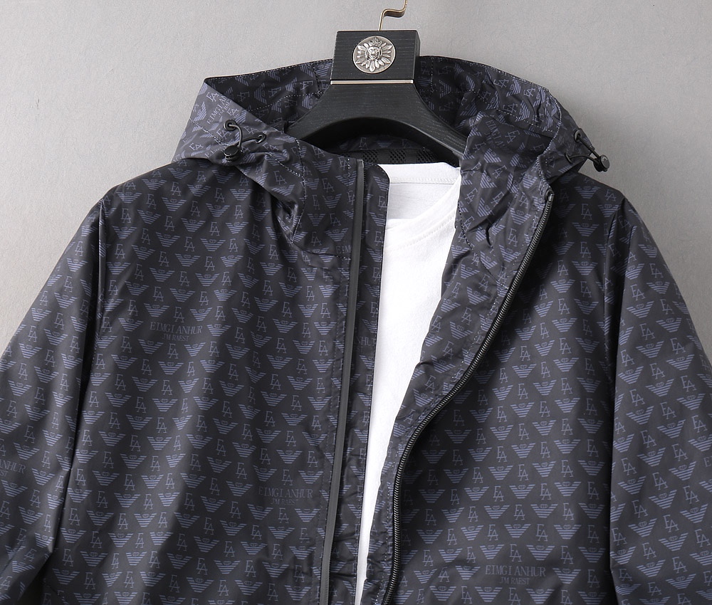 Armani 2025 Spring New Casual Jacket: Lightweight Tech Fabric, Hooded Design 8 i1730280873 1445 0