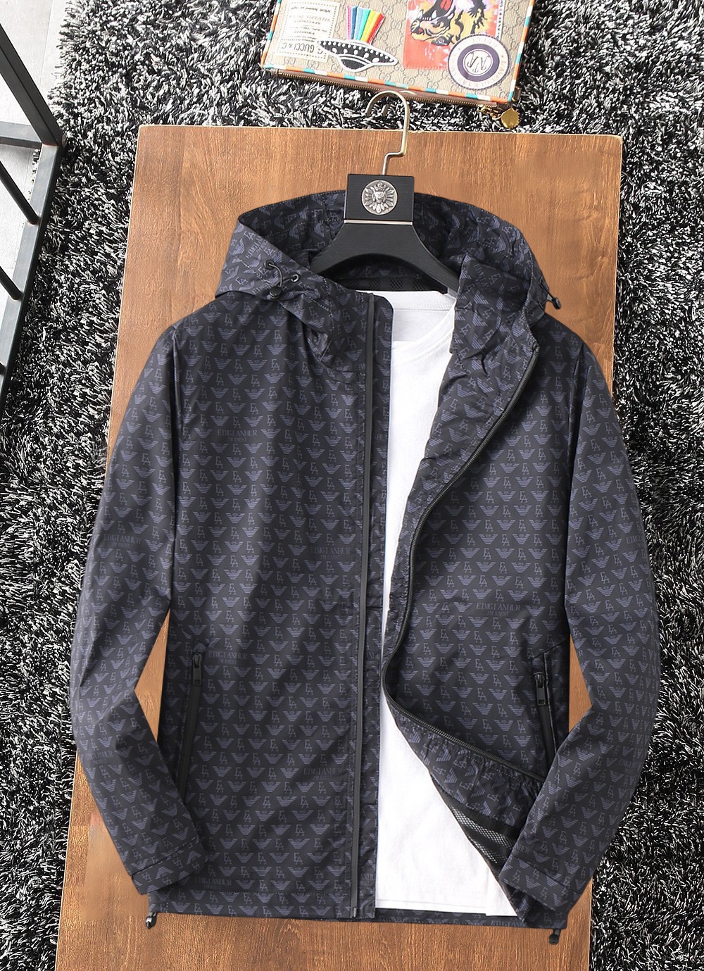 Armani 2025 Spring New Casual Jacket: Lightweight Tech Fabric, Hooded Design 2 i1730280874 8868 0
