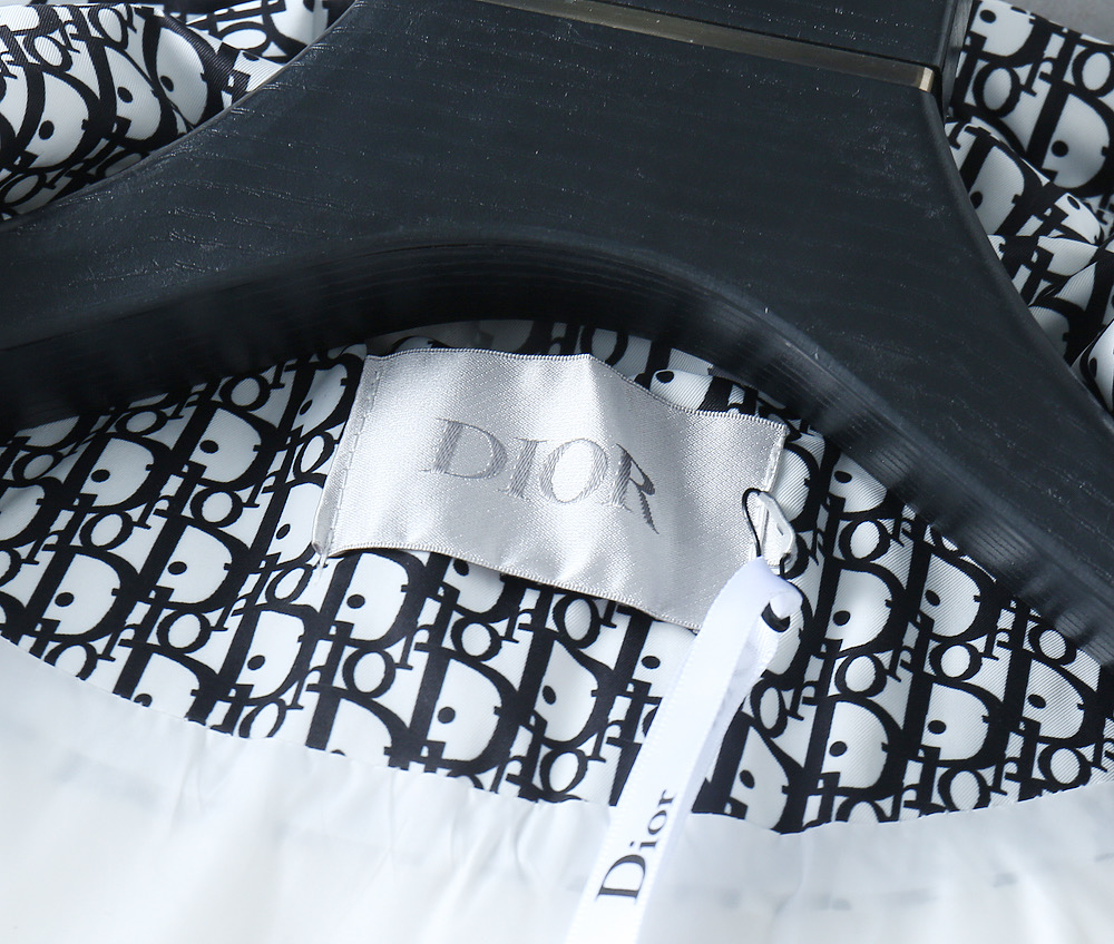 China Replica Dior Down Jackets DRDJ0402-3649