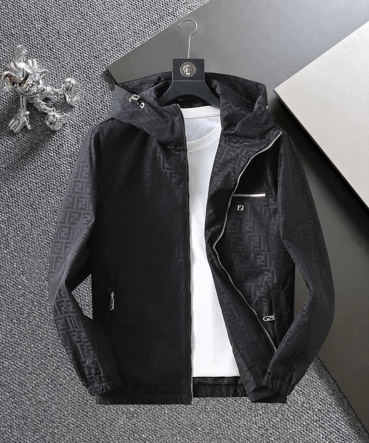P300 Fendi 🆕 chaqueta de hombre para primavera/otoño 2026, versión de alta gama con las tres etiquetas completas. Últi…