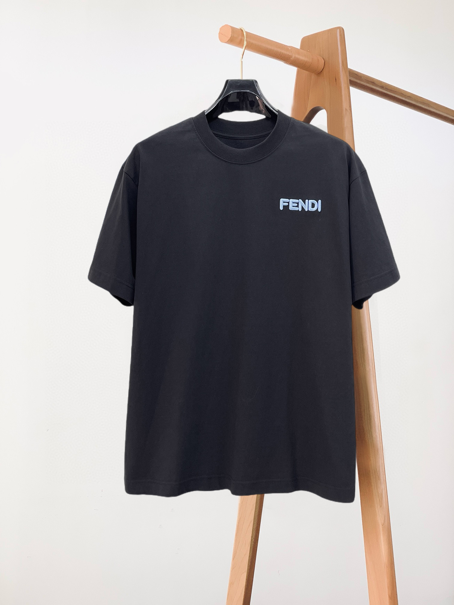 P170 Fendi versión de alta gama, producto de primera calidad 🐮 Nuevo lanzamiento de la colección de primavera/verano 2…