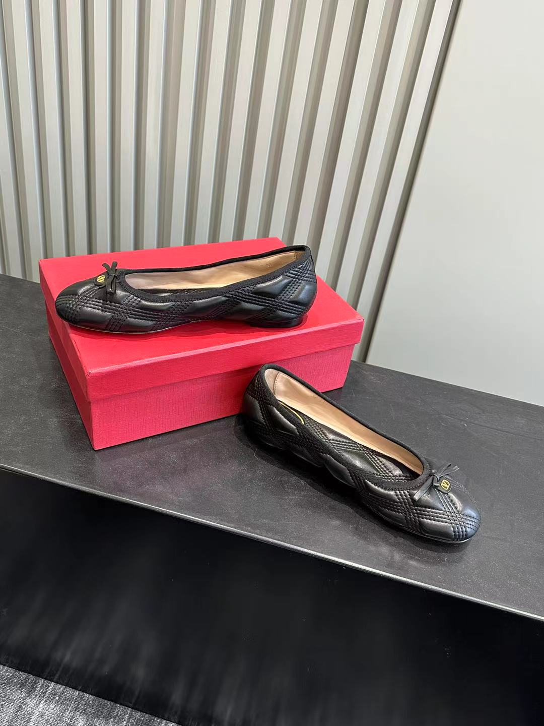 발렌티노 신발 134819 Valentino Shoes 썸네일 이미지