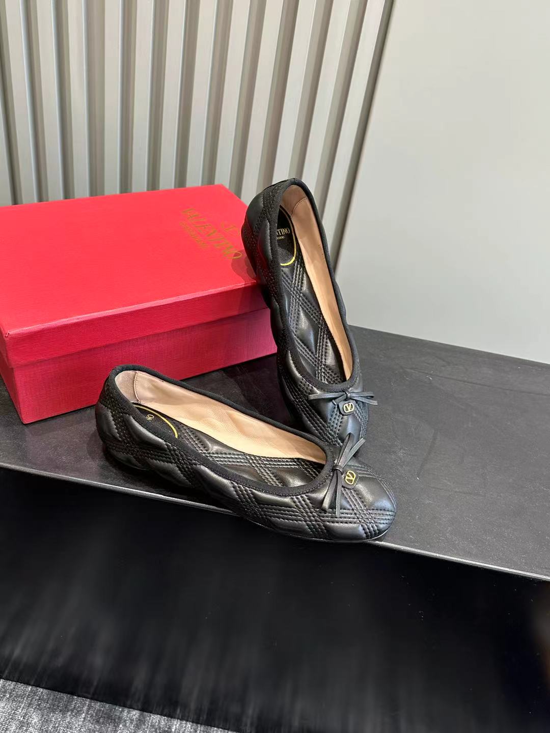 발렌티노 신발 134819 Valentino Shoes 썸네일 이미지