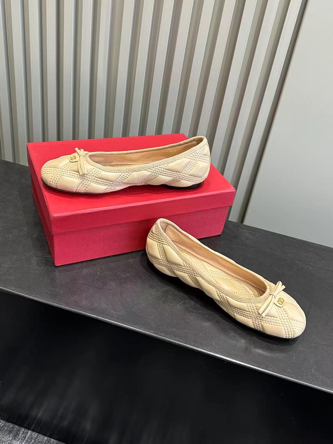 발렌티노 신발 134817 Valentino Shoes 썸네일 이미지