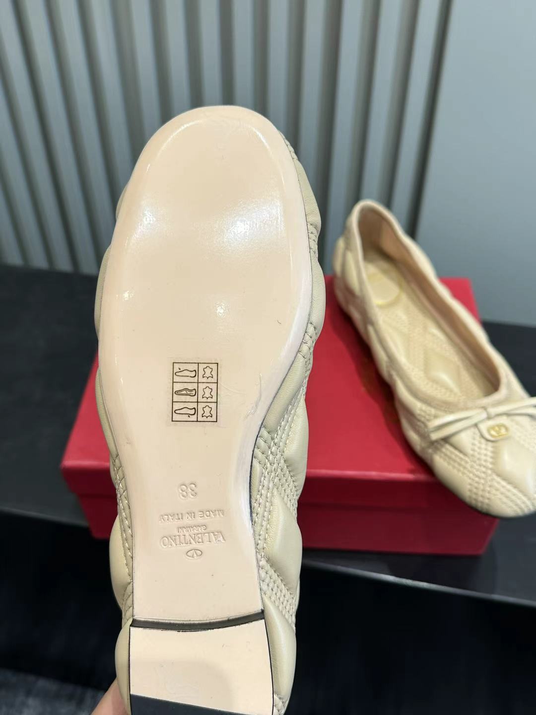 발렌티노 신발 134817 Valentino Shoes 썸네일 이미지