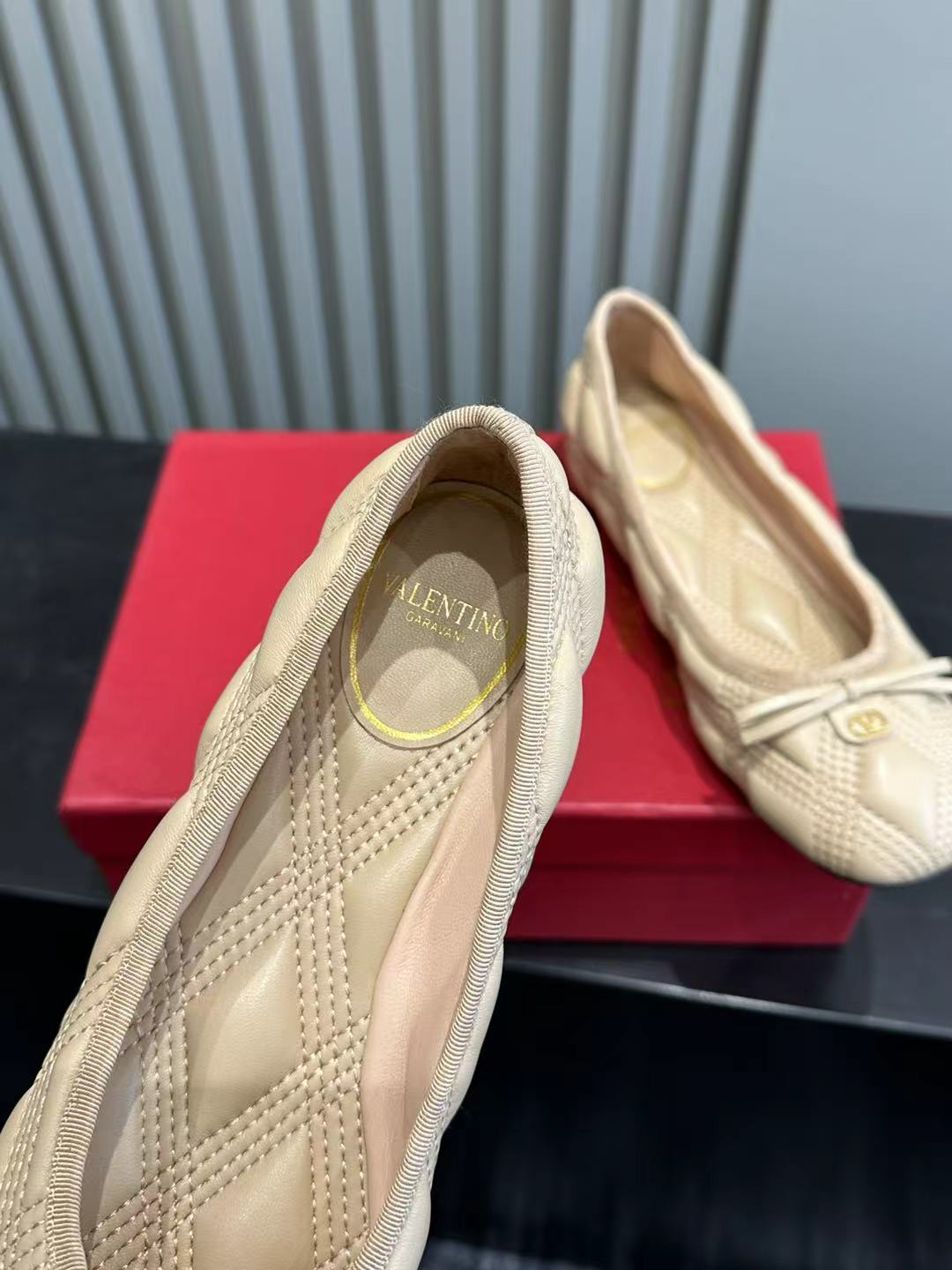 발렌티노 신발 134817 Valentino Shoes 썸네일 이미지