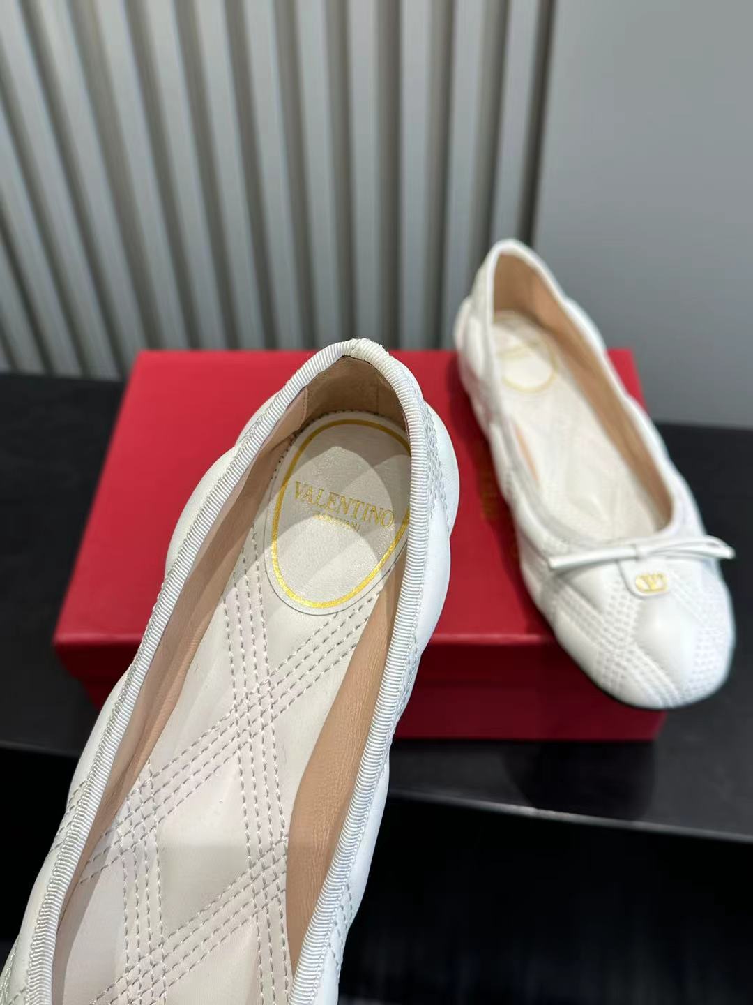 발렌티노 신발 134815 Valentino Shoes 썸네일 이미지