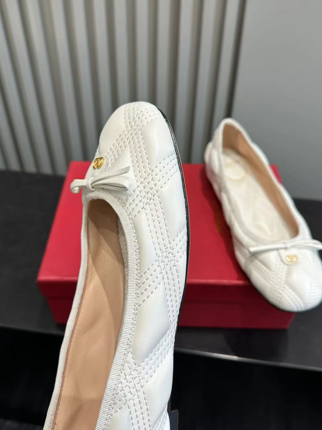 발렌티노 신발 134815 Valentino Shoes 썸네일 이미지