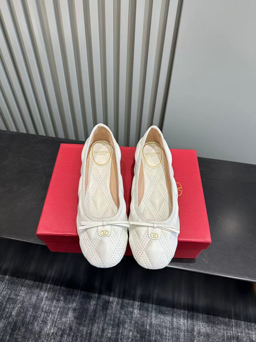 발렌티노 신발 134815 Valentino Shoes 썸네일 이미지
