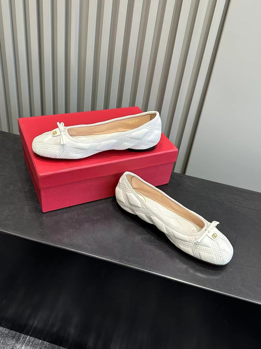 발렌티노 신발 134815 Valentino Shoes 썸네일 이미지