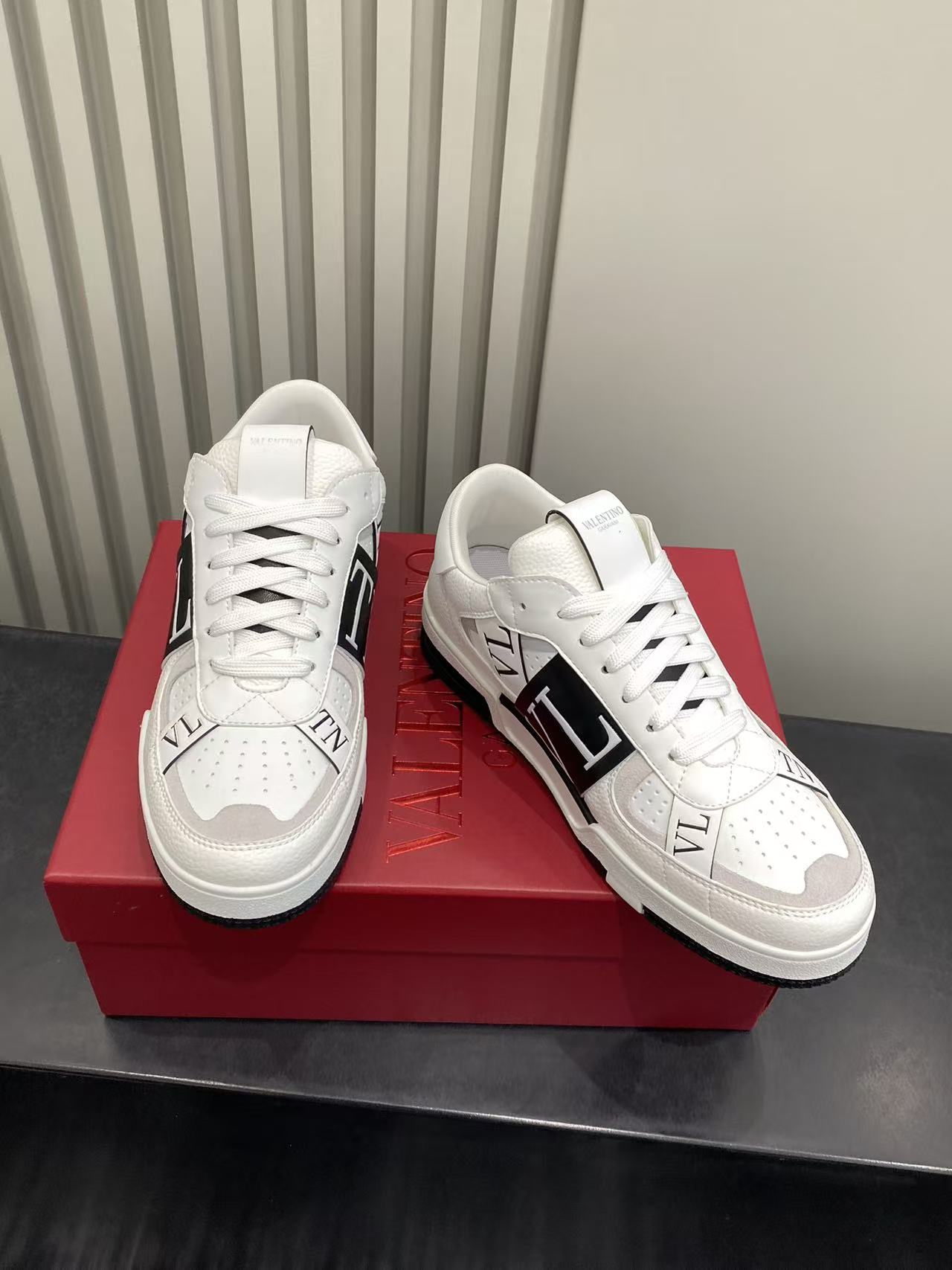 발렌티노 신발 134811 Valentino Shoes 썸네일 이미지