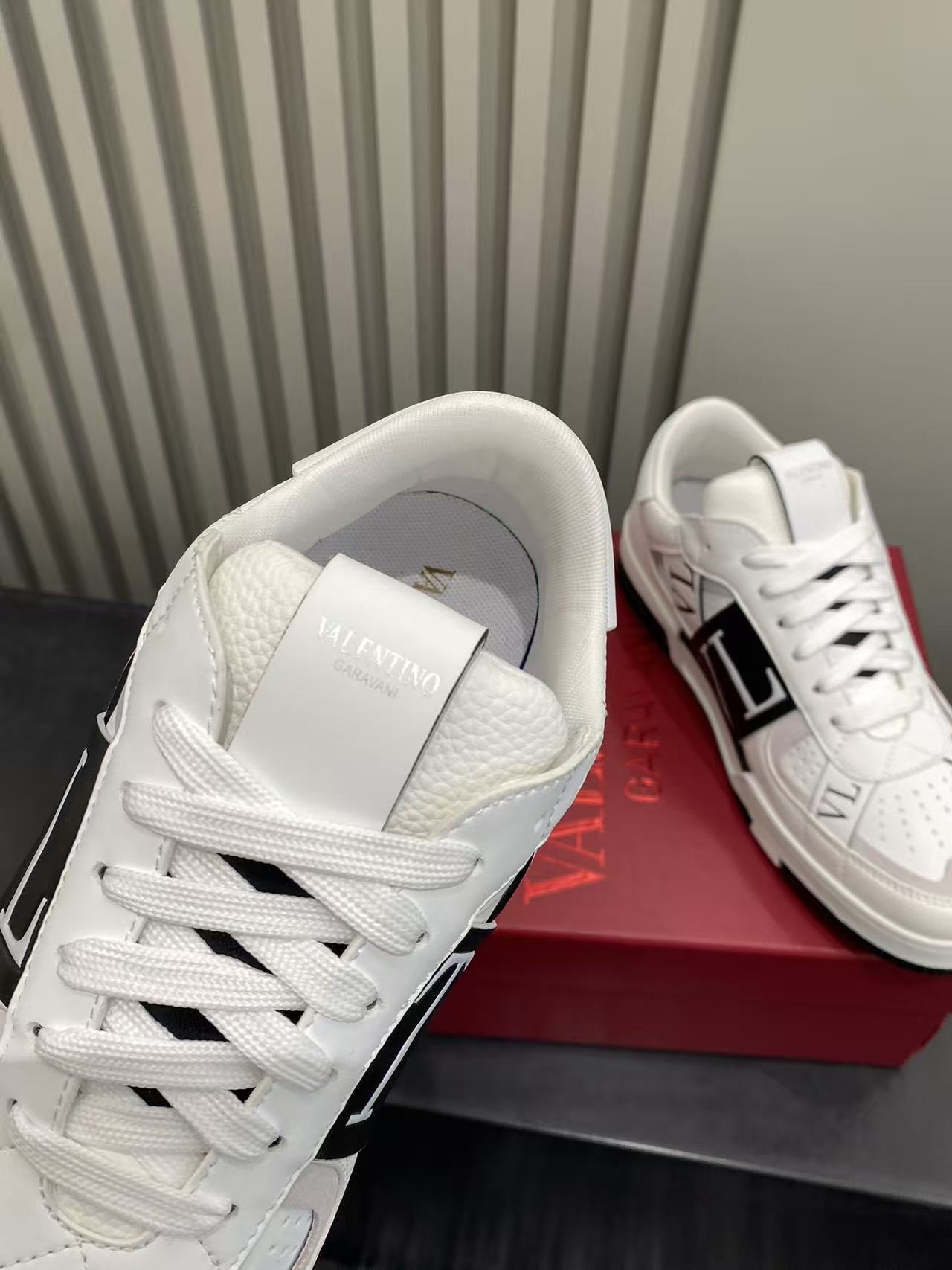발렌티노 신발 134811 Valentino Shoes 썸네일 이미지