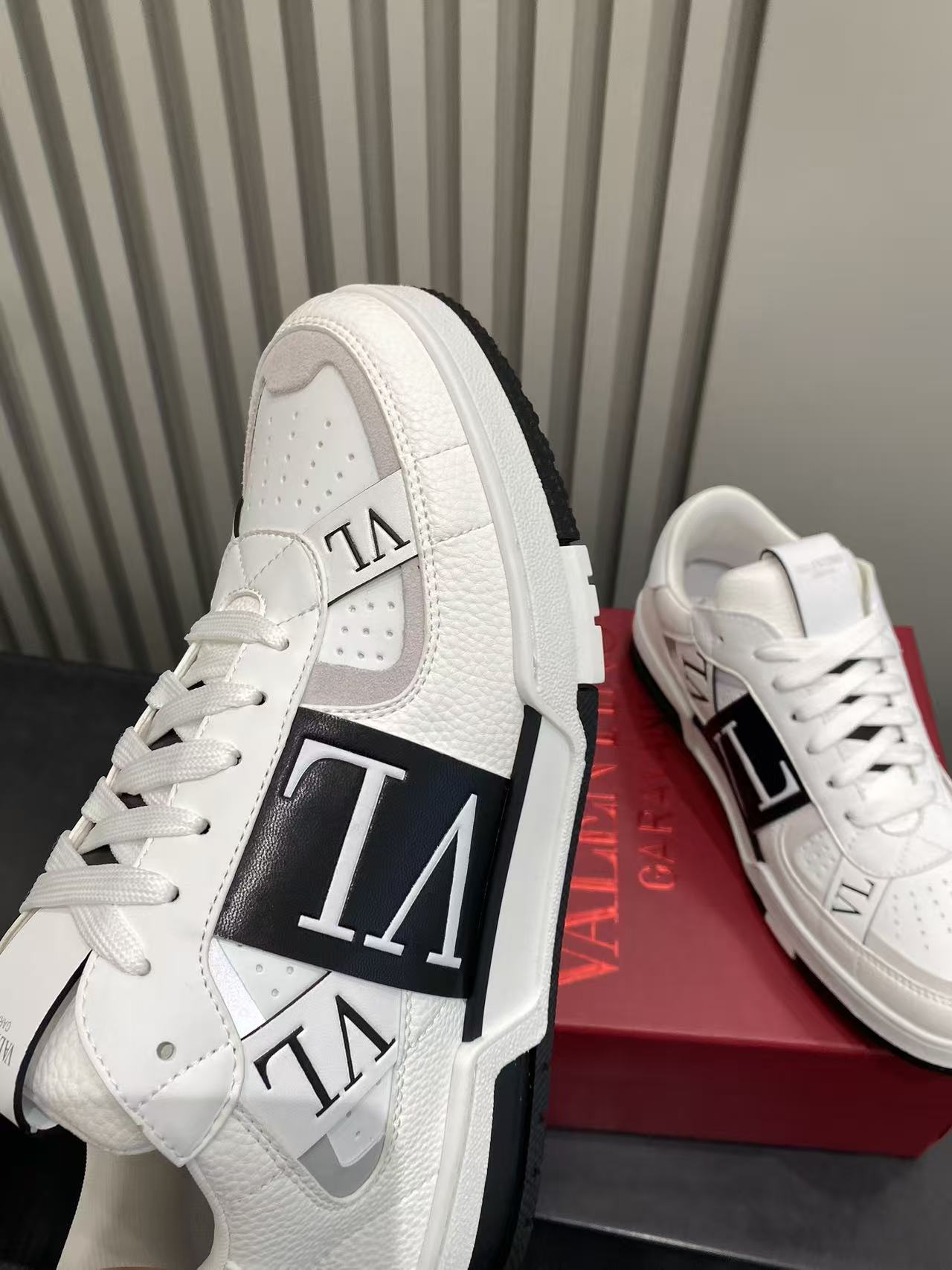발렌티노 신발 134811 Valentino Shoes 썸네일 이미지