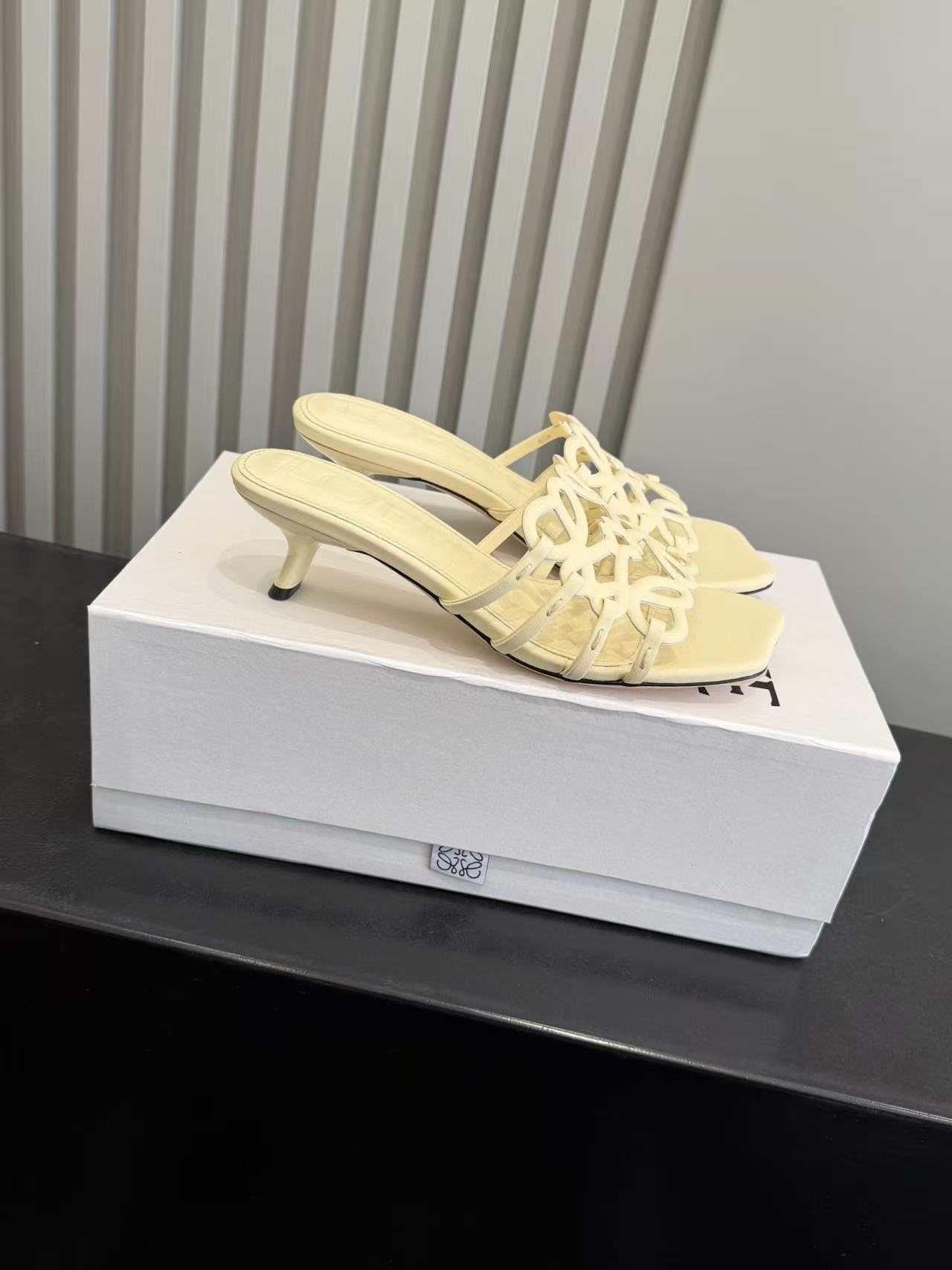 로에베 신발 96174 Loewe Shoes
